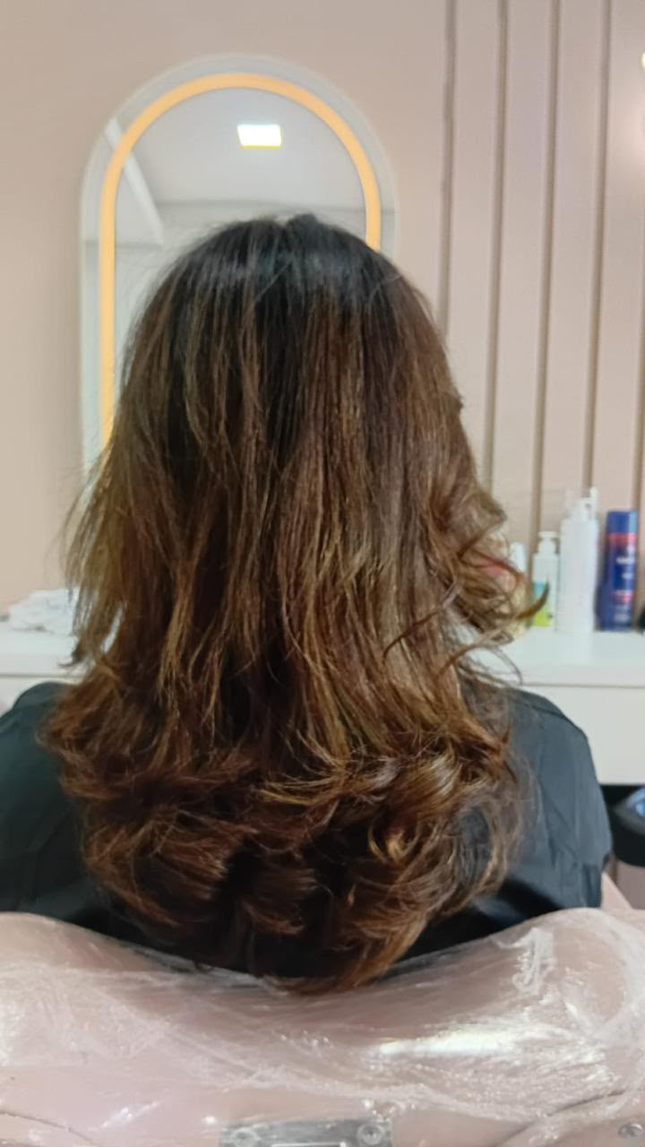 Onde Fazer Mechas e Luzes em Vinhedo - SP | Linda Salão de Beleza Onde Fazer Mechas e Luzes em Vinhedo - SP | Linda Salão de Beleza