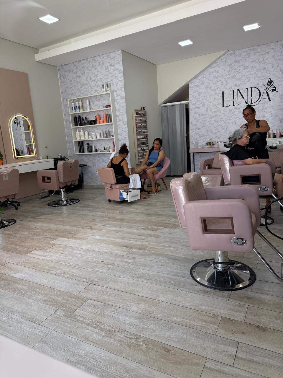 Interior da LINDA Vinhedo - Salão de Beleza no Jardim Itália, Vinhedo - SP